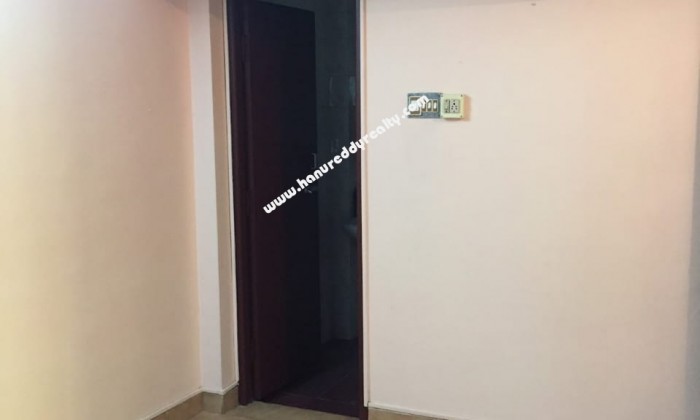 2 BHK Flat for Sale in Anna Nagar