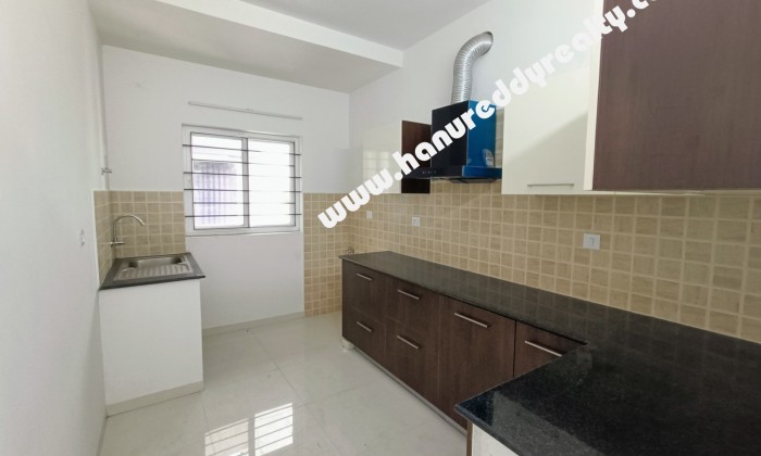 2 BHK Flat for Sale in Korattur