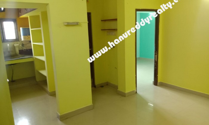 1 BHK Flat for Sale in Kolapakkam