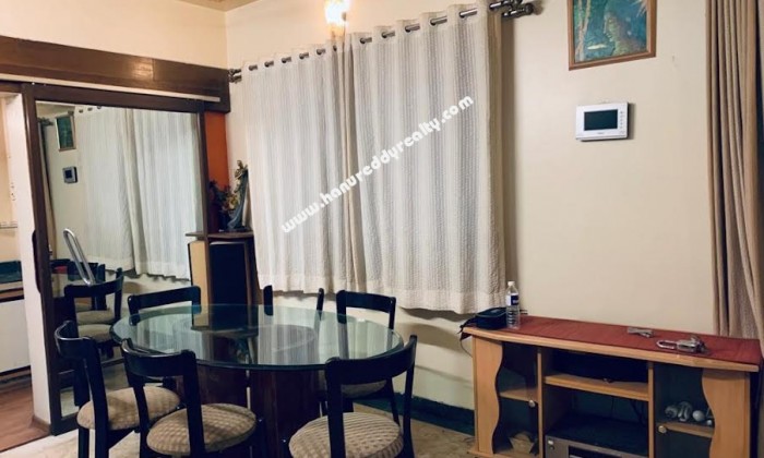 2 BHK Flat for Sale in Koregaon Park