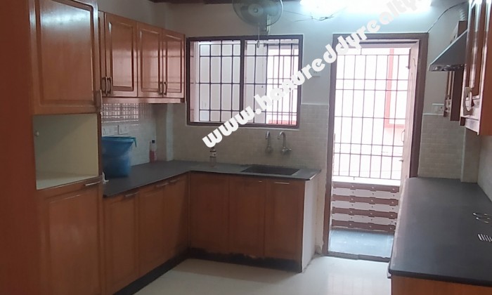 3 BHK Flat for Rent in Mylapore