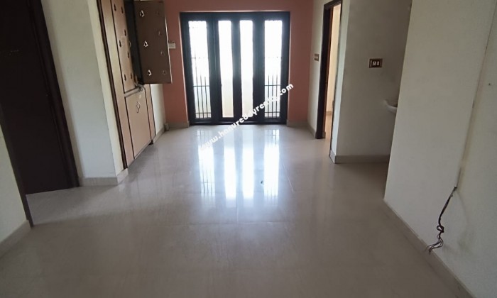 2 BHK Flat for Sale in Urapakkam