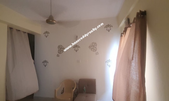 2 BHK Flat for Sale in Kommadi