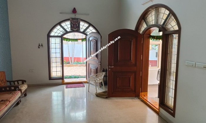 5 BHK Independent House for Sale in Moosapet