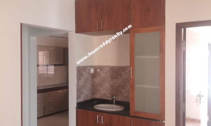 2 BHK Flat for Sale in West Mambalam