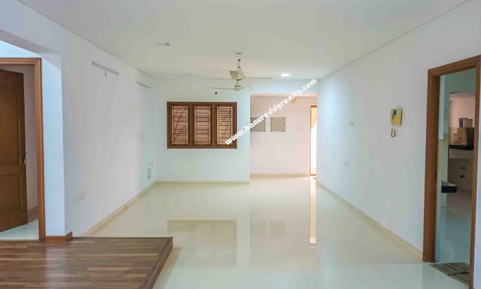 3 BHK Flat for Sale in Race Course