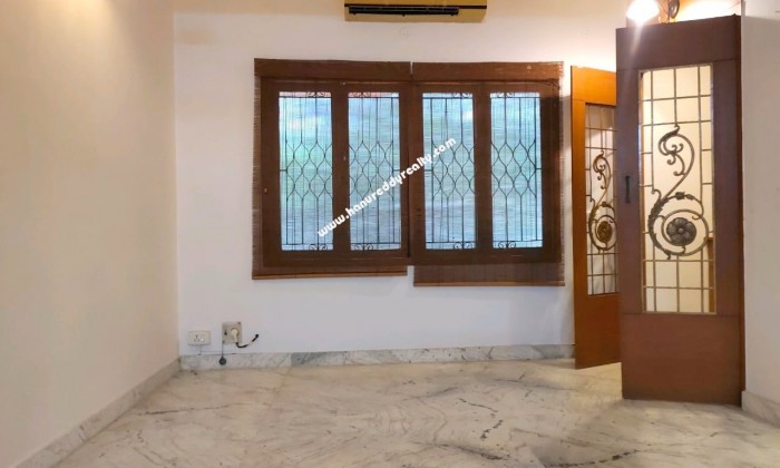 5 BHK Flat for Rent in Nungambakkam