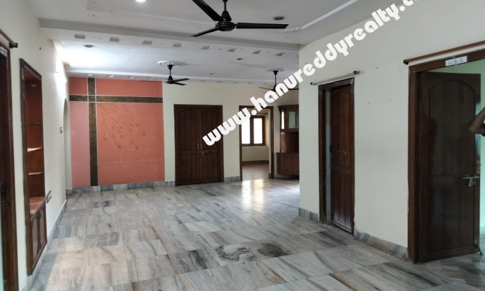  BHK Mixed-Residential for Rent in Pandurangapuram