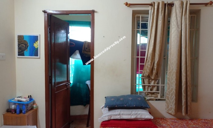 2 BHK Flat for Sale in Thiruvanmiyur