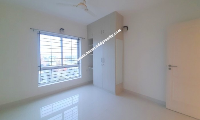 3 BHK Flat for Sale in Manapakkam