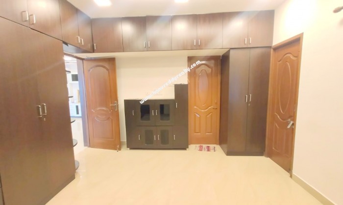 3 BHK Flat for Sale in Palavakkam