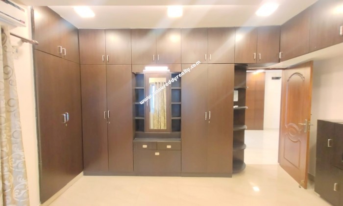 3 BHK Flat for Sale in Palavakkam