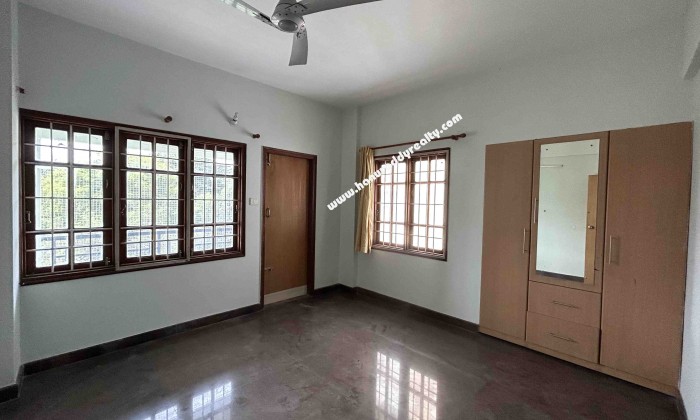 3 BHK Flat for Sale in Indiranagar