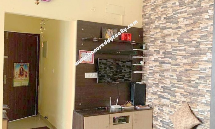 2 BHK Flat for Sale in Semmencherry