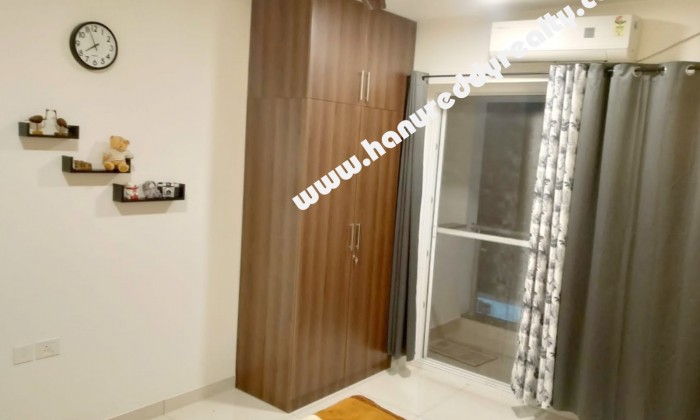 2 BHK Flat for Sale in Pallikaranai