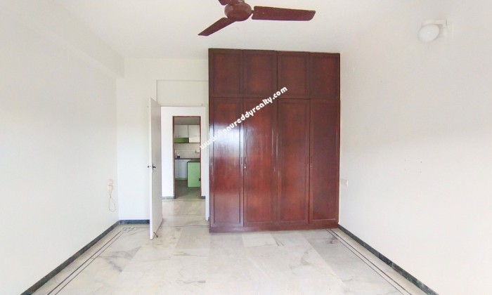 3 BHK Flat for Sale in Raja Annamalaipuram