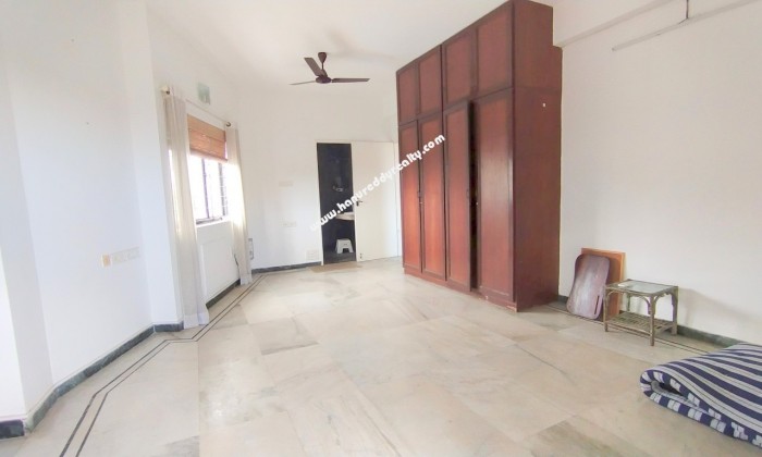 3 BHK Flat for Sale in Raja Annamalaipuram