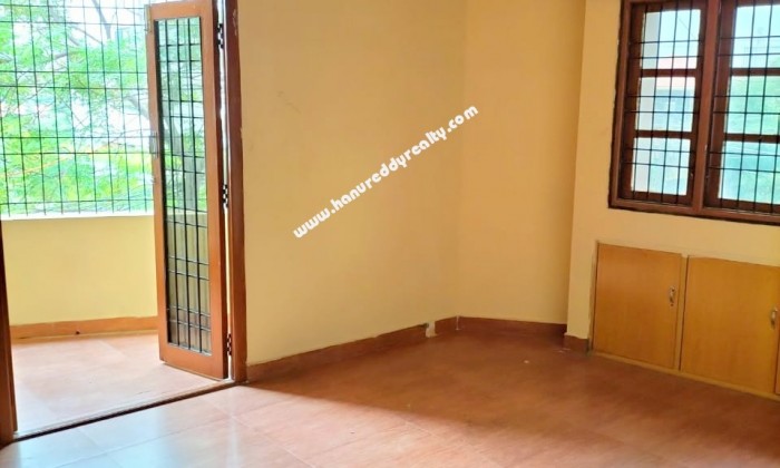 4 BHK Duplex House for Rent in Manapakkam