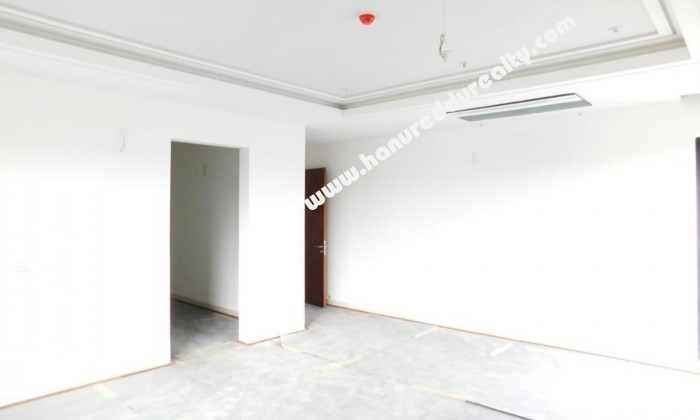 5 BHK Flat for Sale in Hitechcity