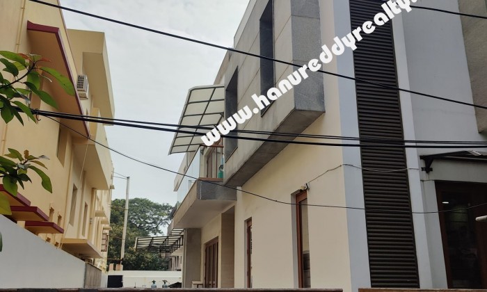 5 BHK Villa for Sale in Royapuram