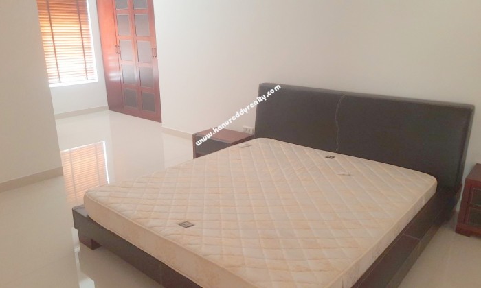 3 BHK Flat for Sale in Neelankarai