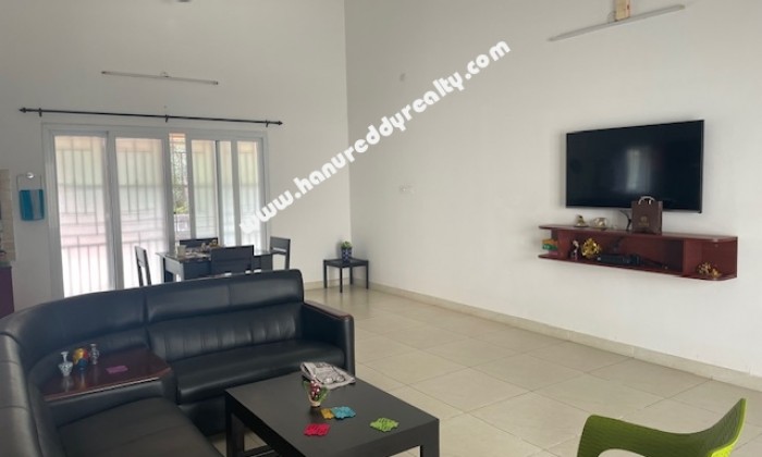 2 BHK Villa for Sale in Kinnathukadavu
