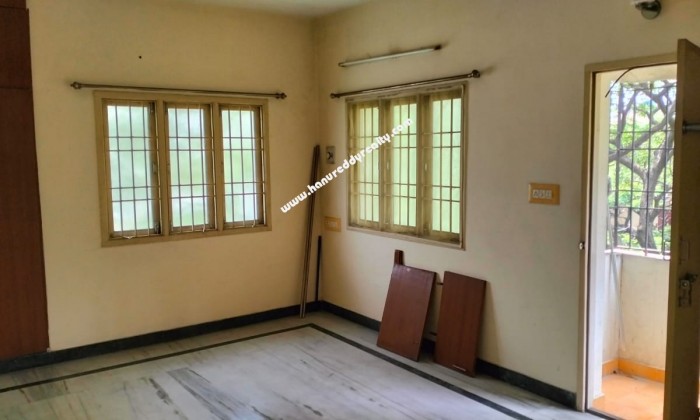 4 BHK Flat for Sale in Thiruvanmiyur