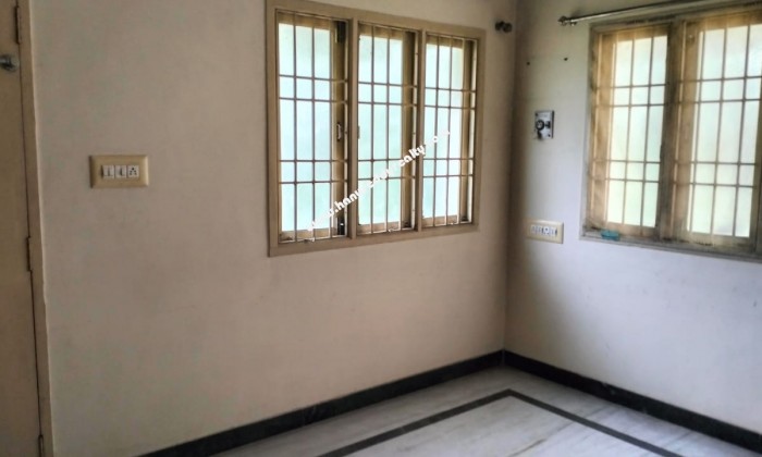 4 BHK Flat for Sale in Thiruvanmiyur