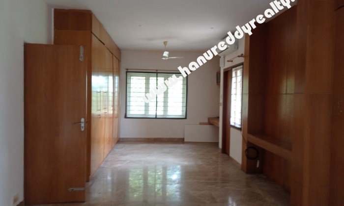 4 BHK Duplex House for Rent in Perungudi