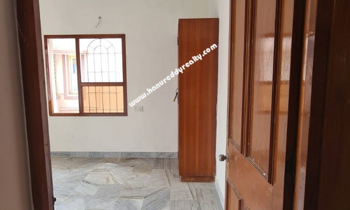 6 BHK Independent House for Sale in Valasaravakkam