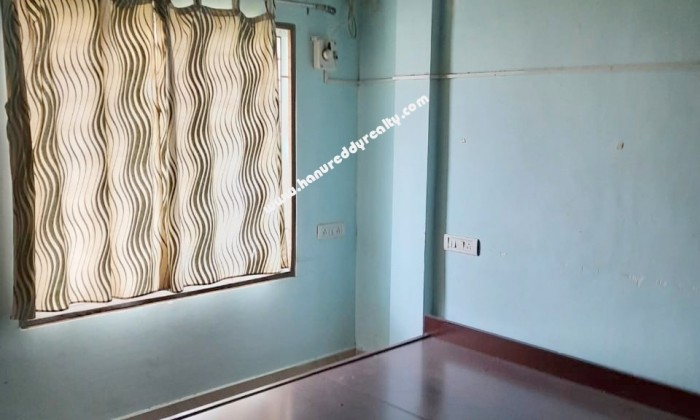 2 BHK Flat for Sale in Madipakkam