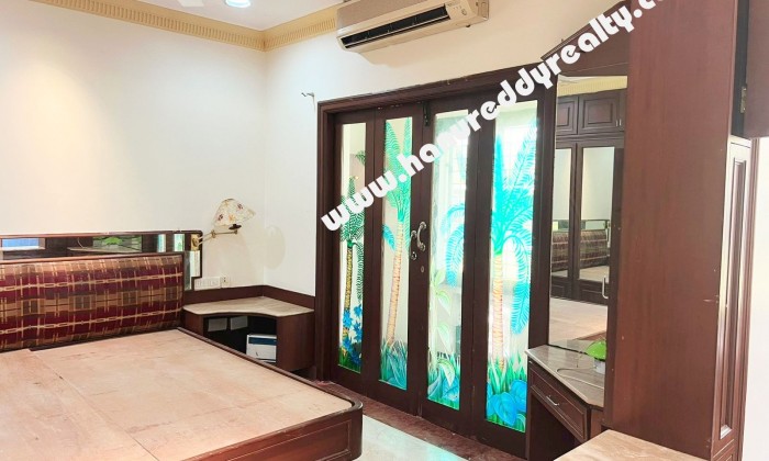 4 BHK Flat for Sale in Adyar