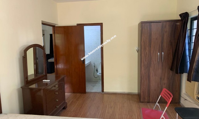 2 BHK Flat for Rent in Koregaon Park