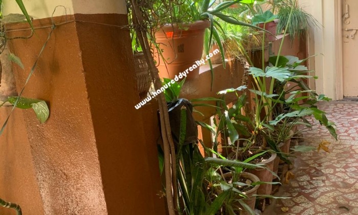 2 BHK Flat for Sale in Fatima Nagar