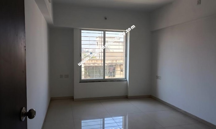 3 BHK Flat for Sale in Hadapsar