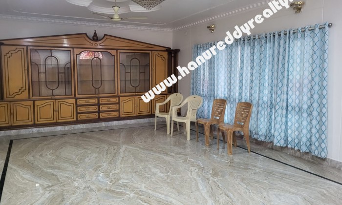 4 BHK Independent House for Rent in Seethammadhara