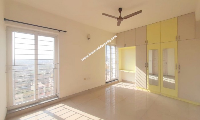 3 BHK Flat for Sale in Saligramam
