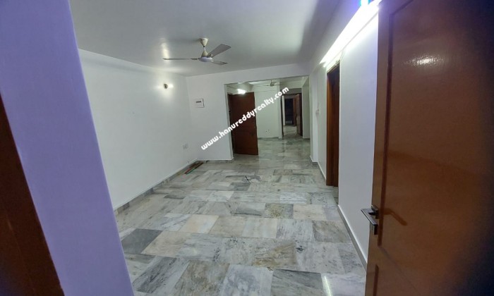 3 BHK Flat for Sale in Mahatma Gandhi road