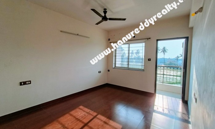 3 BHK Flat for Sale in Vanagaram