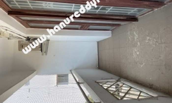 2 BHK Flat for Sale in Tatabad