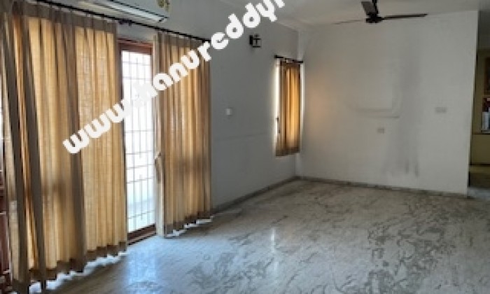 2 BHK Flat for Sale in Tatabad