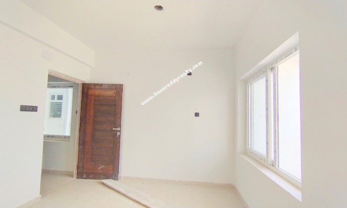 2 BHK Flat for Sale in Anna Nagar