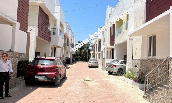 4 BHK Villa for Sale in Egattur