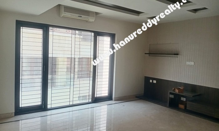 4 BHK Flat for Sale in Ulsoor