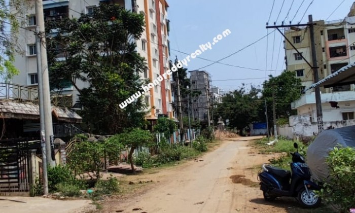 2 BHK Flat for Sale in Sujata Nagar