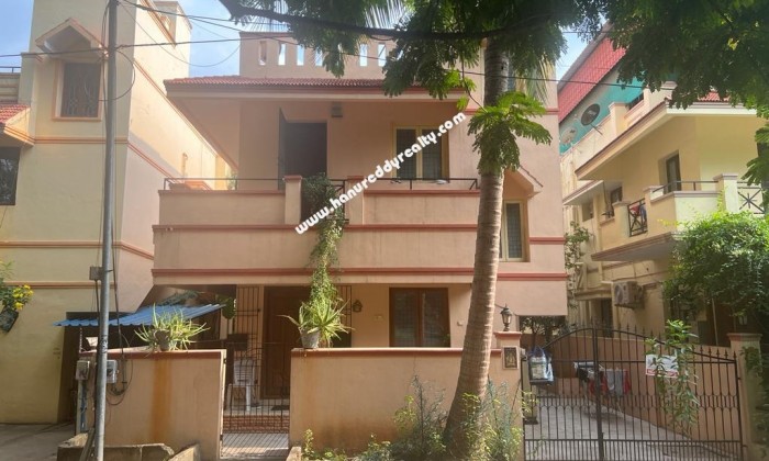  BHK Duplex House for Sale in Nolambur