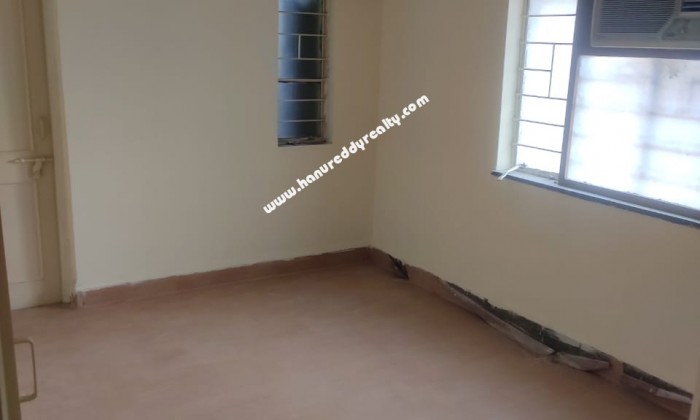 1 BHK Flat for Sale in Karvenagar