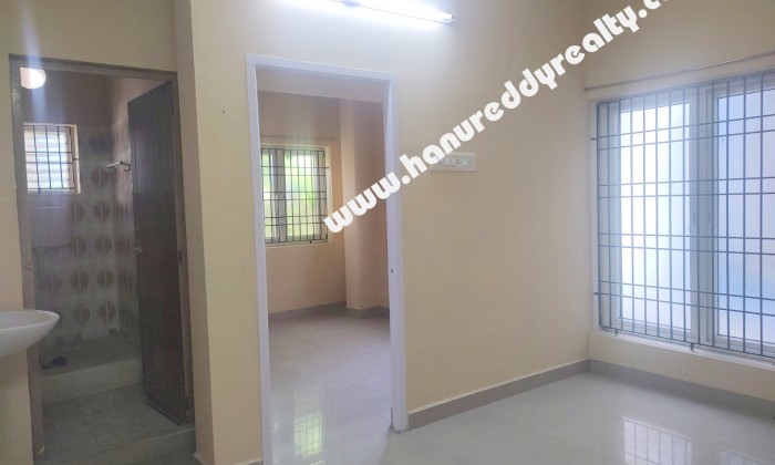 2 BHK Flat for Sale in Pallikaranai