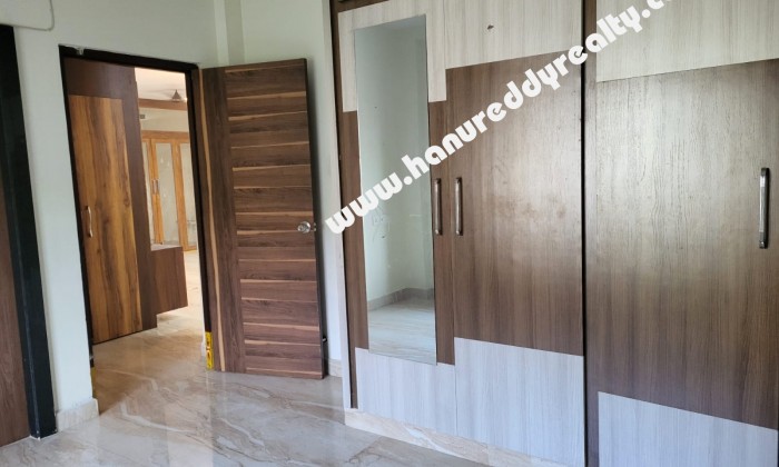 3 BHK Flat for Sale in Visalakshi Nagar