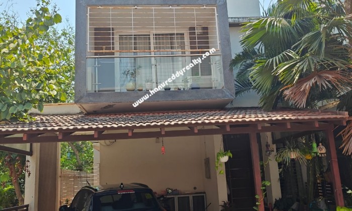 4 BHK Villa for Sale in Thalambur